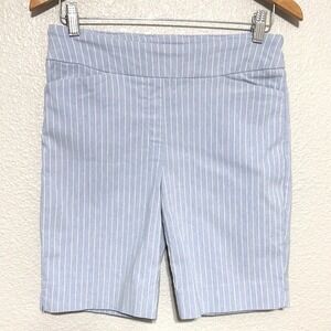 Hilary Radley Blue Pinstripe Pull On Bermuda Shorts 8 in Women's Medium Coastal